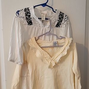 Guess and Forever 21 girl size 5/6 knit tops (can be sold separately as well)